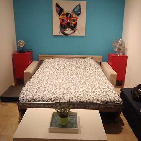 Le Saint Louis Blue Bulldog Apartment Hyeres Exterior photo